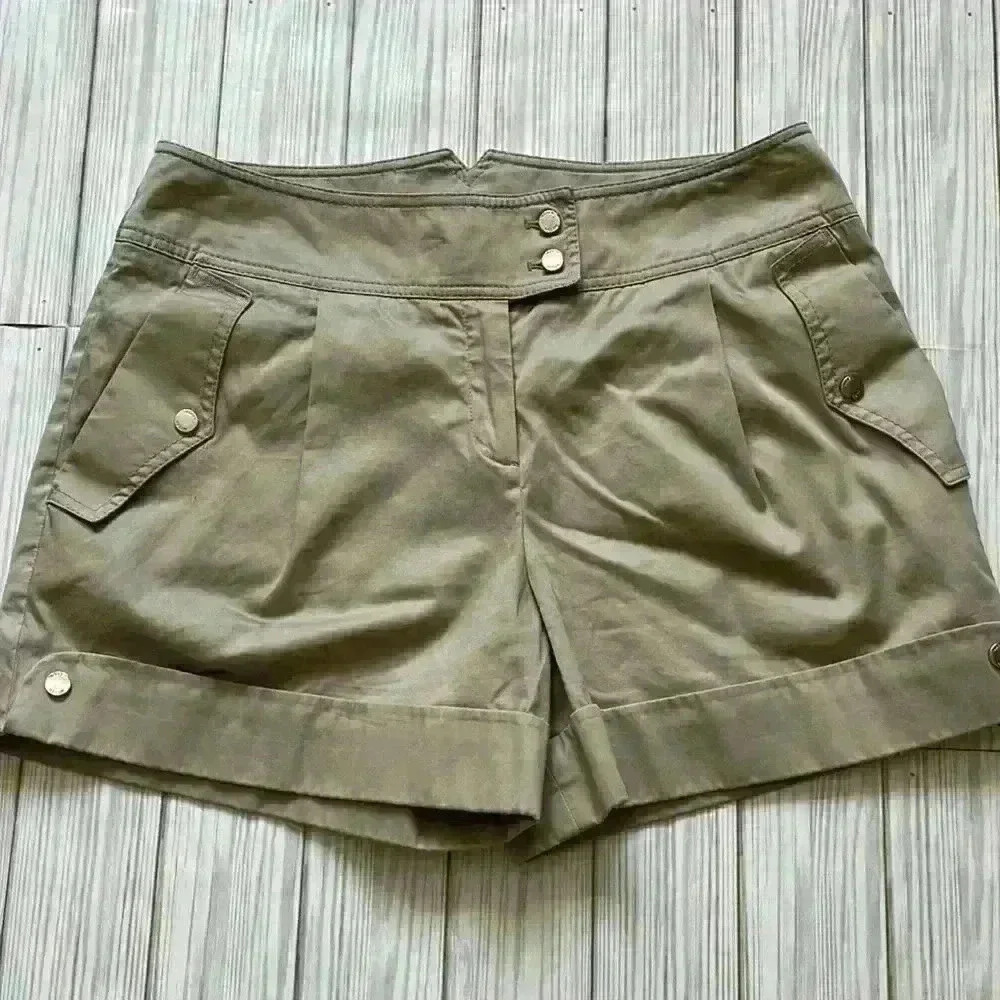 Karen Millen Khaki shorts